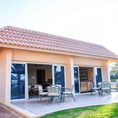 دانات منتجع جبل الظنة الغرفة الصورة A villa at the resort