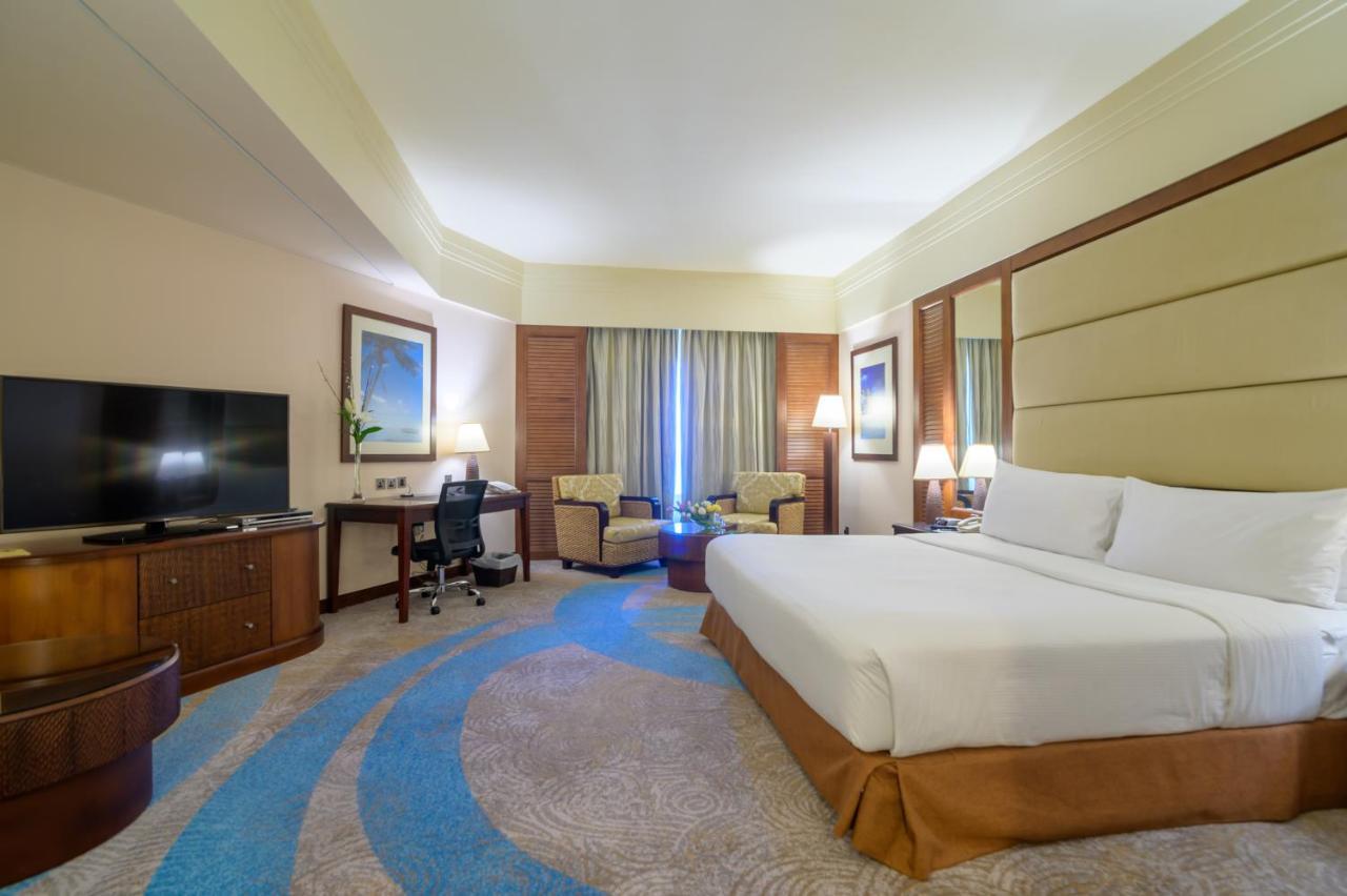 دانات منتجع جبل الظنة المظهر الخارجي الصورة A room at the hotel